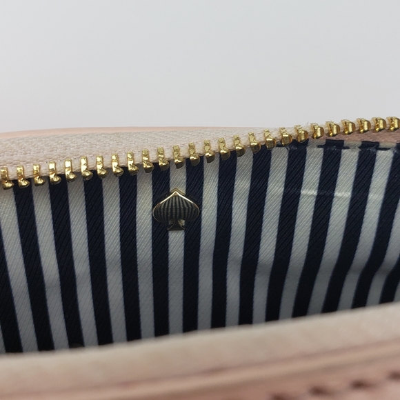 Kate Spade ♠️ Grapefruit Crossbody - Picture 4 of 10